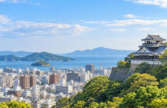 松山の不動産査定、納得できる一歩を。30年以上の経験と地域密着の視点で、あなたの大切な不動産に向き合います。